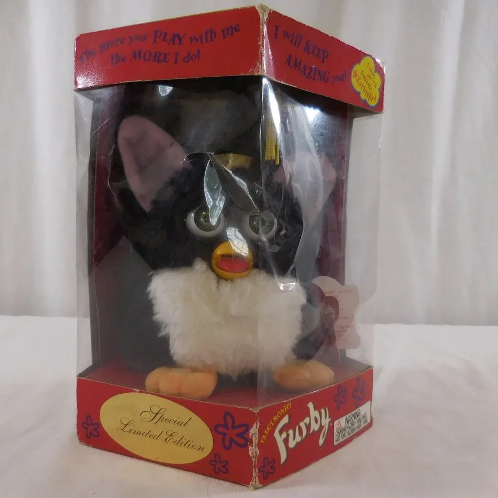 NIB Tiger Electronics FURBY 1999 Graduate Limited Edition Black/White Green Eyes